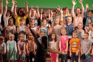 22. revija otroških in mladinskih pevskih zborov Šenčur 2018 16